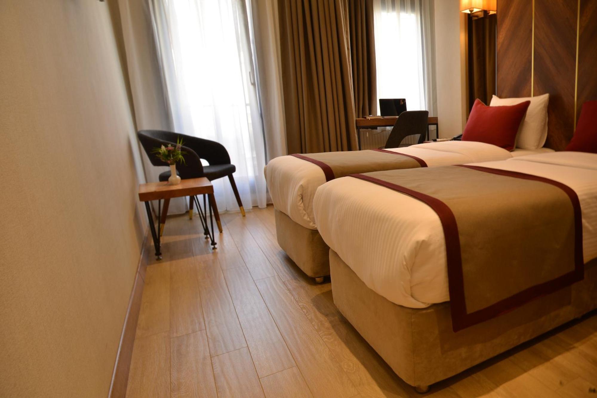 Celine Hotel Taxim 伊斯坦布尔 外观 照片